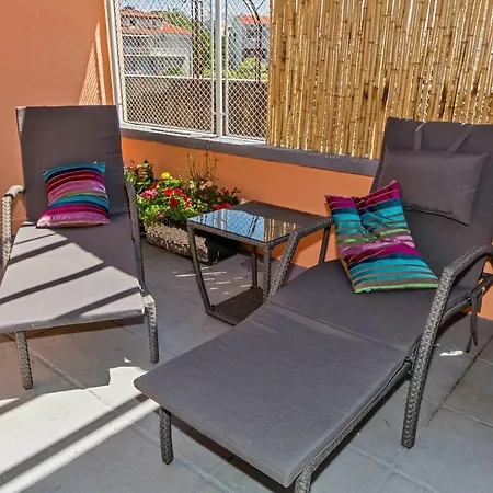 Agava With Terrace Near Old Town Apartamento *