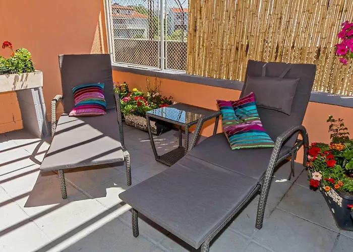 Agava With Terrace Near Old Town Apartman *