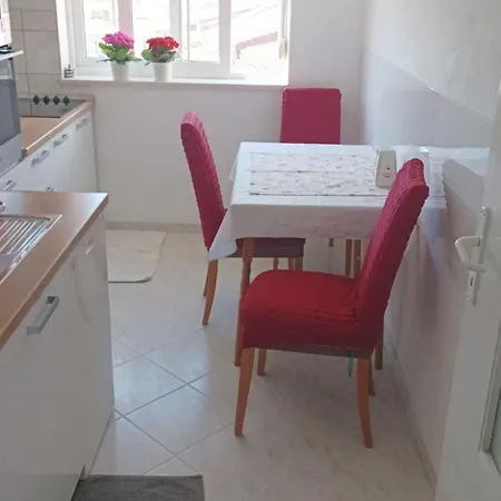 Apartment Agava With Terrace Near Old Town Split